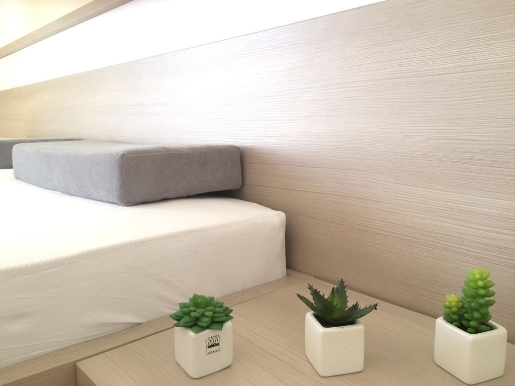 Apartmani Adriatic Ana Novalja Exteriör bild